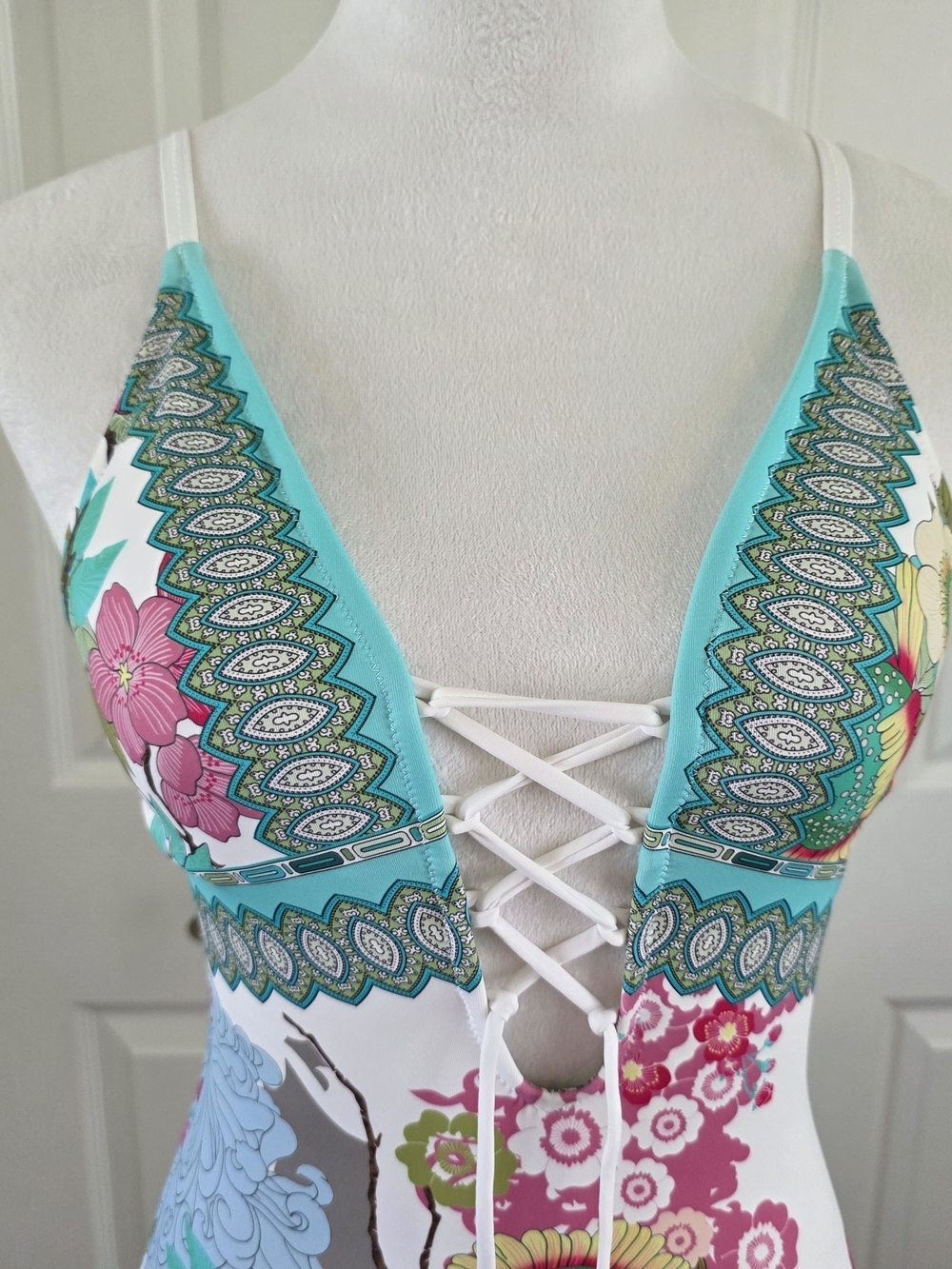 Johnny Was Cora Lace Up One Piece Swimsuit Blue Floral Print SZ S Boho Resort - Picture 10 of 14